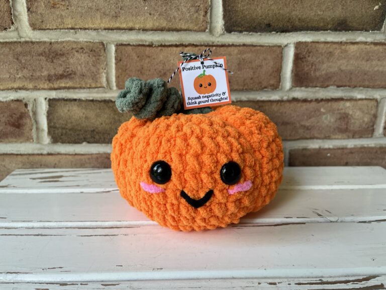 Free No-Sew Pumpkin Crochet Pattern